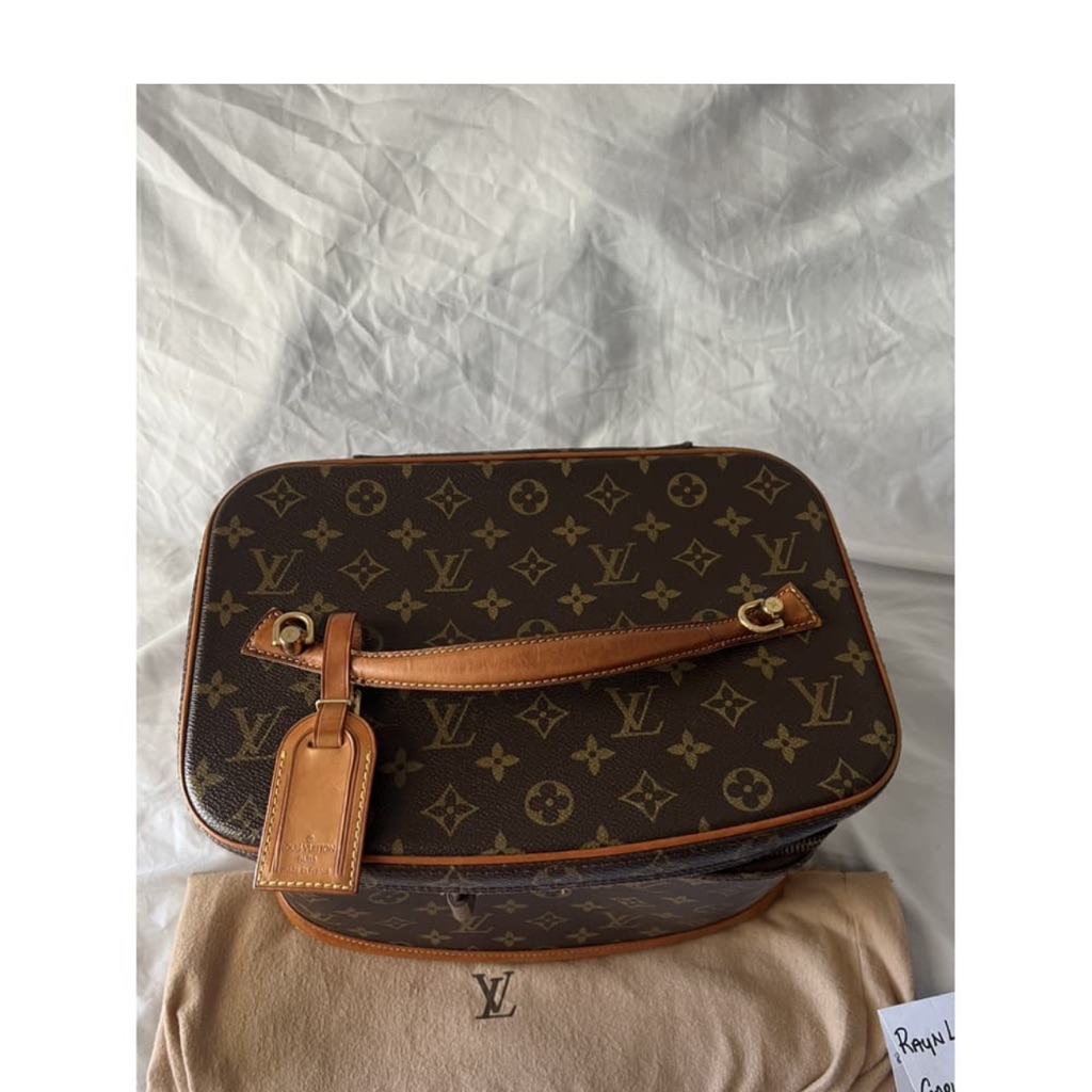 Lv Vanity
